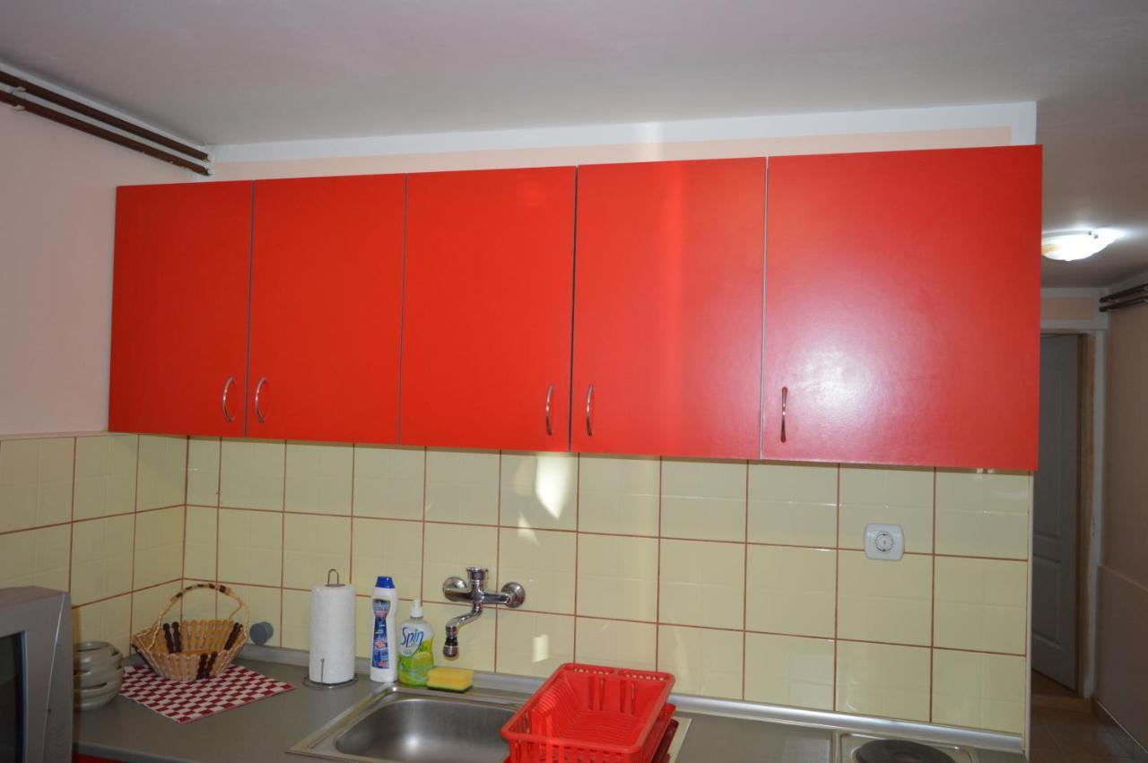 Apartman Km Dordevic Soko Banja Exteriör bild