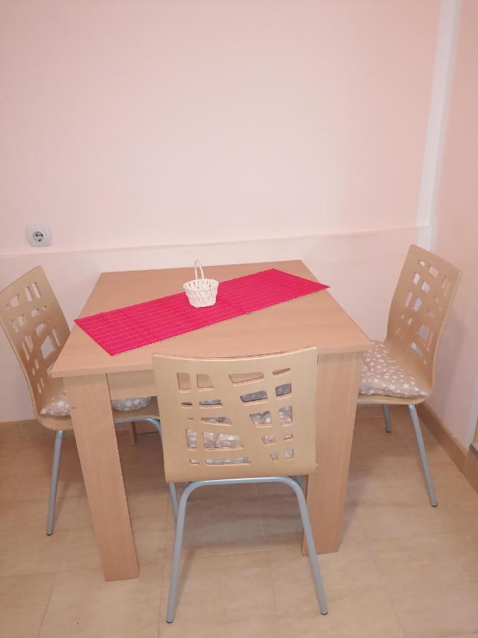 Apartman Km Dordevic Soko Banja Exteriör bild